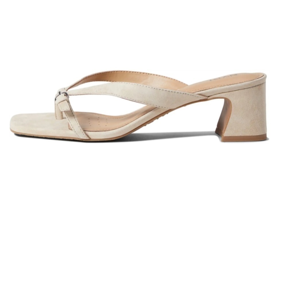 NYDJ® Glam Heeled Sandals. Sand size 10 - Picture 3 of 8